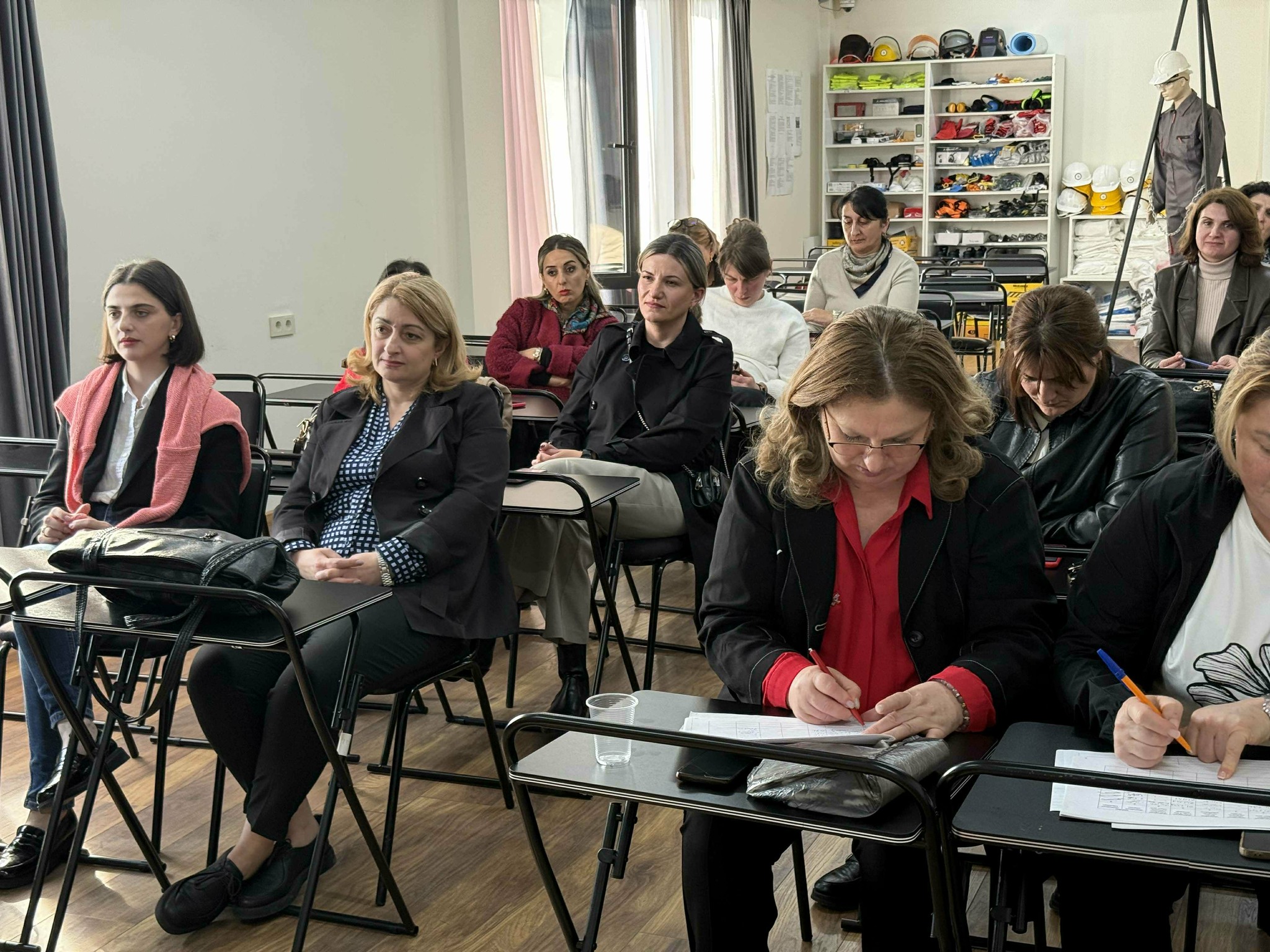 საჩხერის ფილიალში პროფესიული განვითარების ვორქშოფი გაიმართა