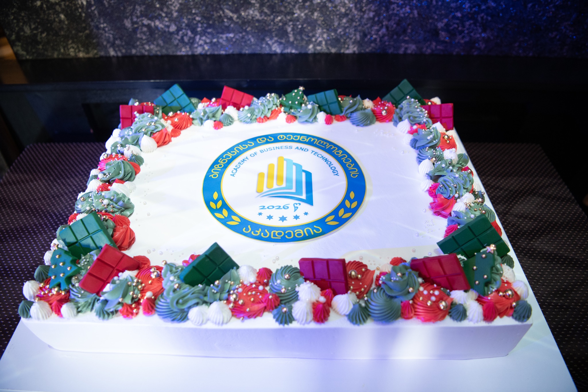 საშობაო კარნავალი რესტორან "თავადურში"