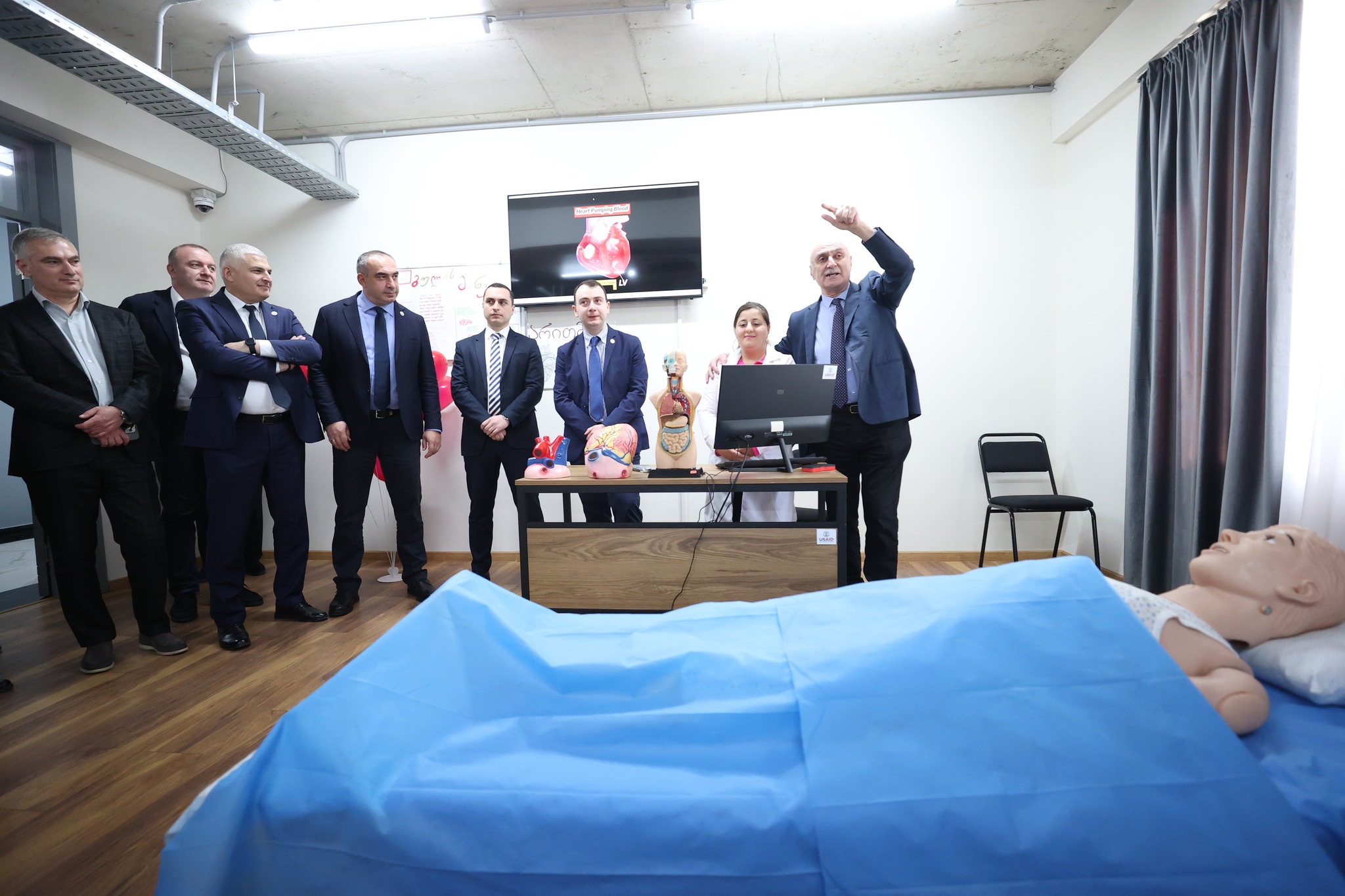 საქართველოს პარლამენტის განათლების, მეცნიერებისა და ახალგაზრდულ საქმეთა კომიტეტის წევრების  გასვლითი კომიტეტის სხდომა BTA- საჩხერის განყოფილებაში